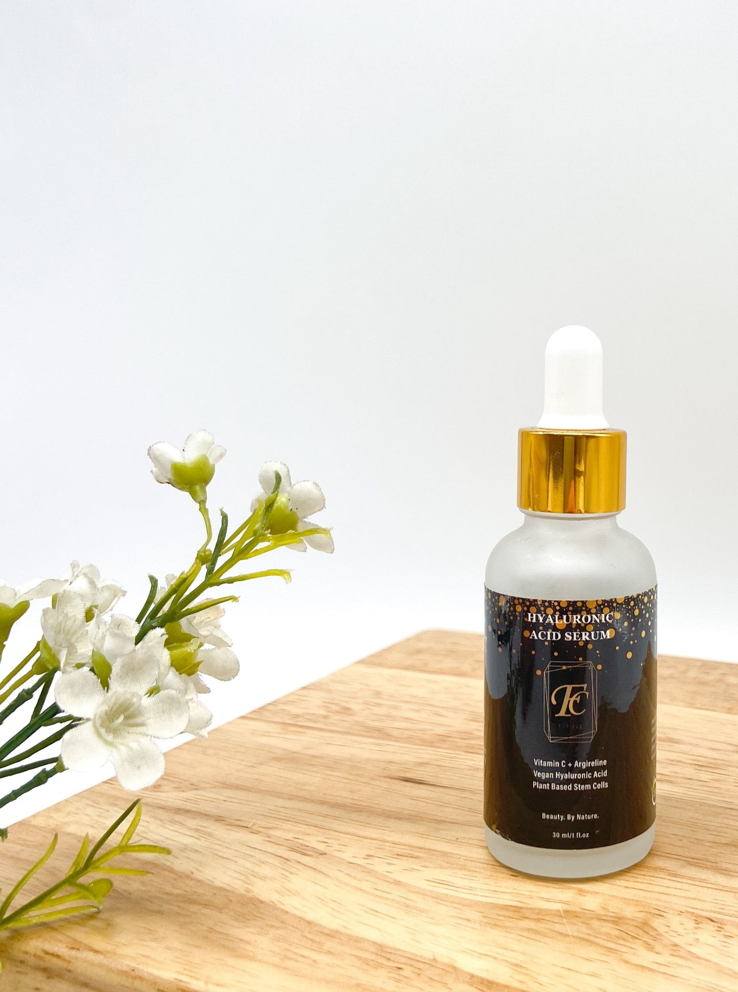 Hyaluronic Acid Serum with Vitamin C natural younger firmer looking skin
