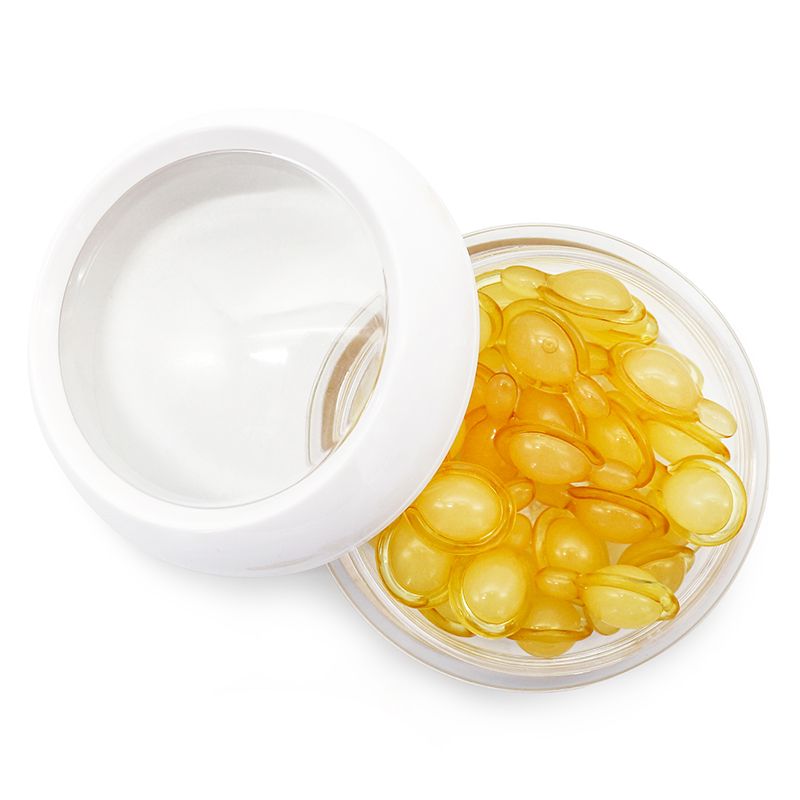 Autumn skin care bundle, capsules with Vitamin C Capsule, Turmeric Clay Mask, Turmeric Facial Cleanser, Vitamin C Capsule