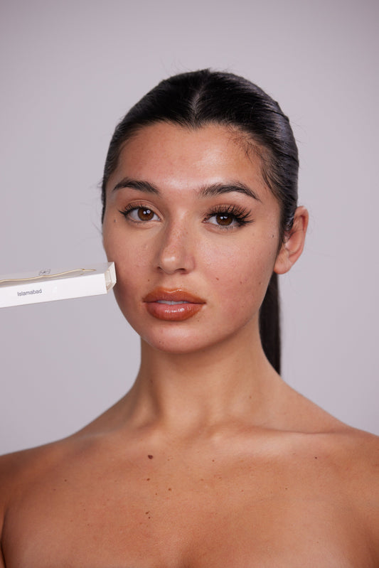 Stick on fake eye lashes that look real for fuller dark attractive lashes, reusable and lasting